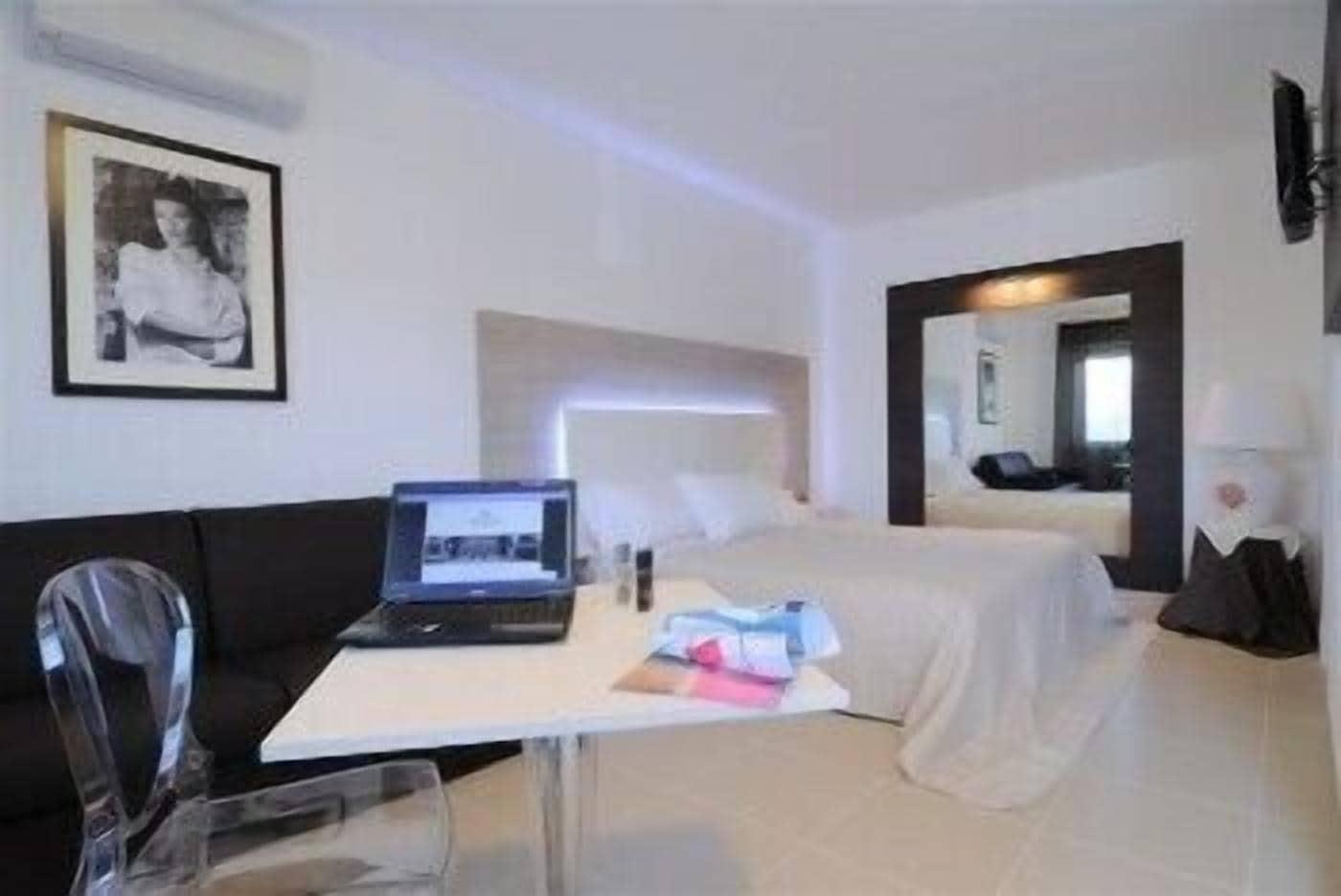 Hotel Ambrosio La Corte Olbia Exterior photo