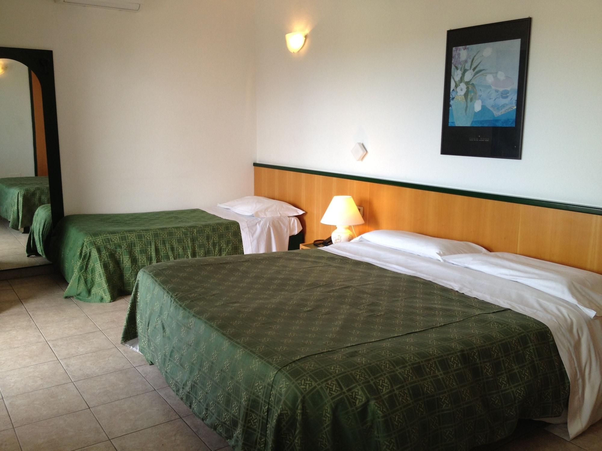 Hotel Ambrosio La Corte Olbia Exterior photo
