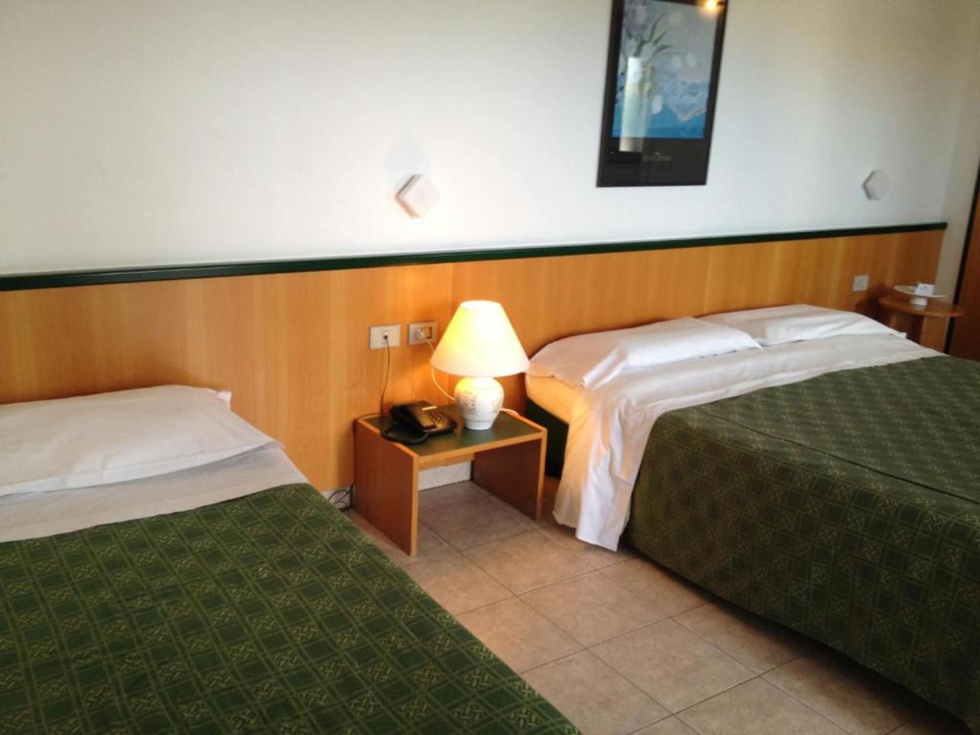 Hotel Ambrosio La Corte Olbia Exterior photo
