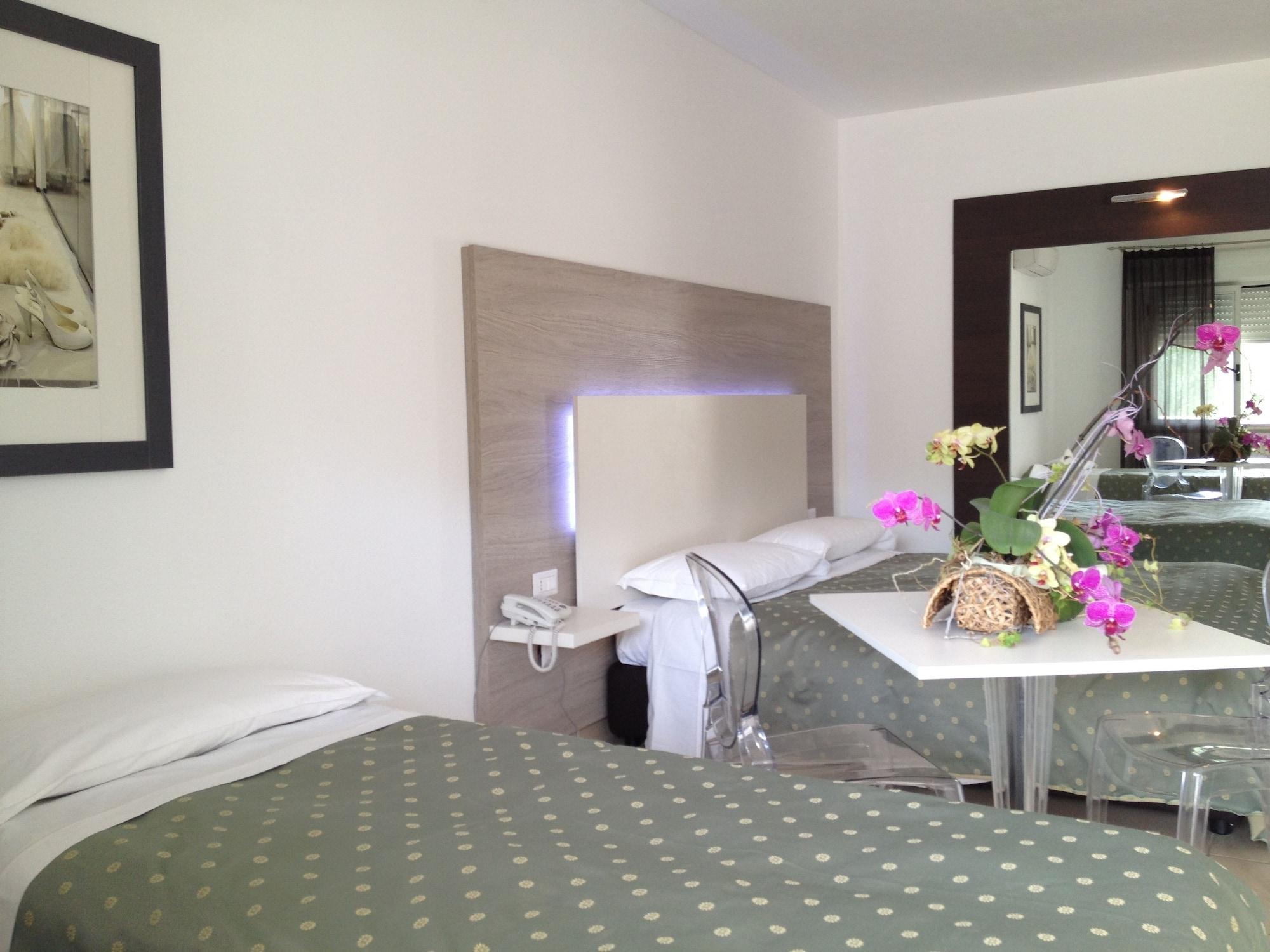 Hotel Ambrosio La Corte Olbia Exterior photo