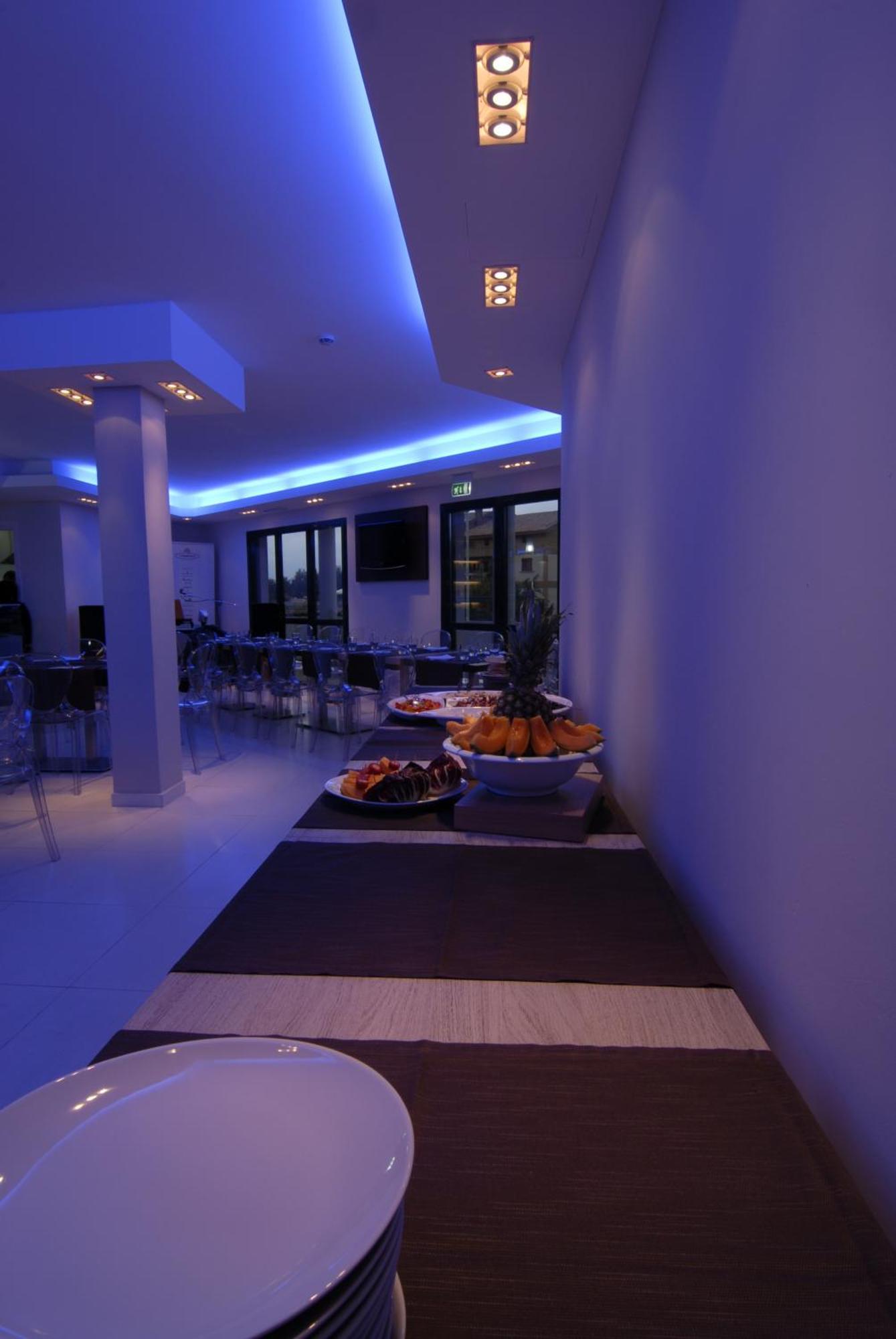 Hotel Ambrosio La Corte Olbia Exterior photo
