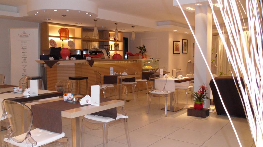 Hotel Ambrosio La Corte Olbia Exterior photo