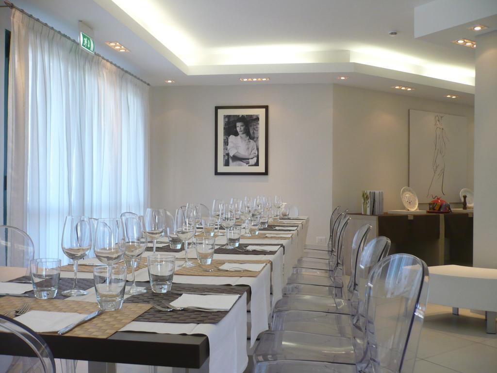 Hotel Ambrosio La Corte Olbia Exterior photo